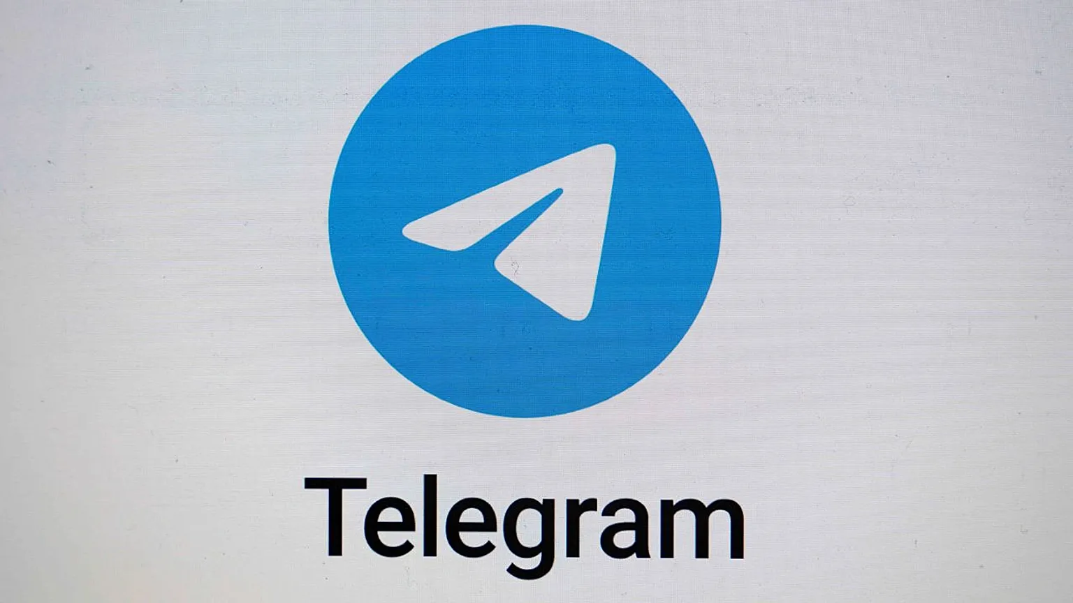 Telegram status filter: Staying online